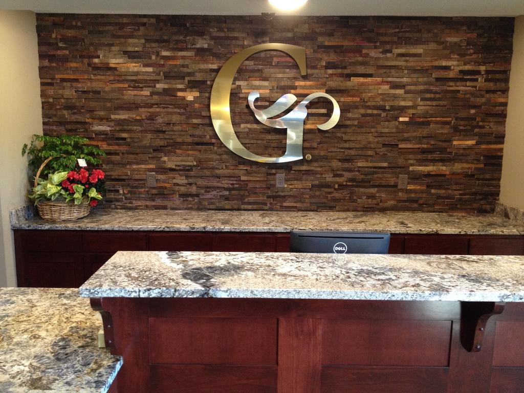 Grandstay Hotel & Suites - Glenwood Экстерьер фото