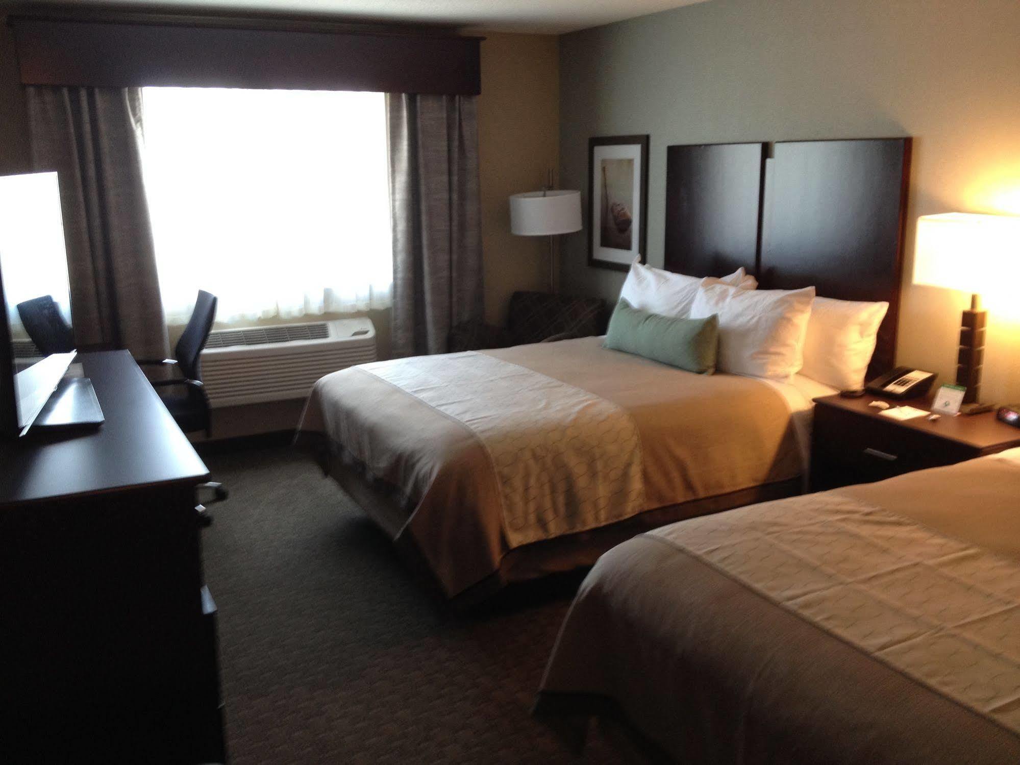 Grandstay Hotel & Suites - Glenwood Экстерьер фото