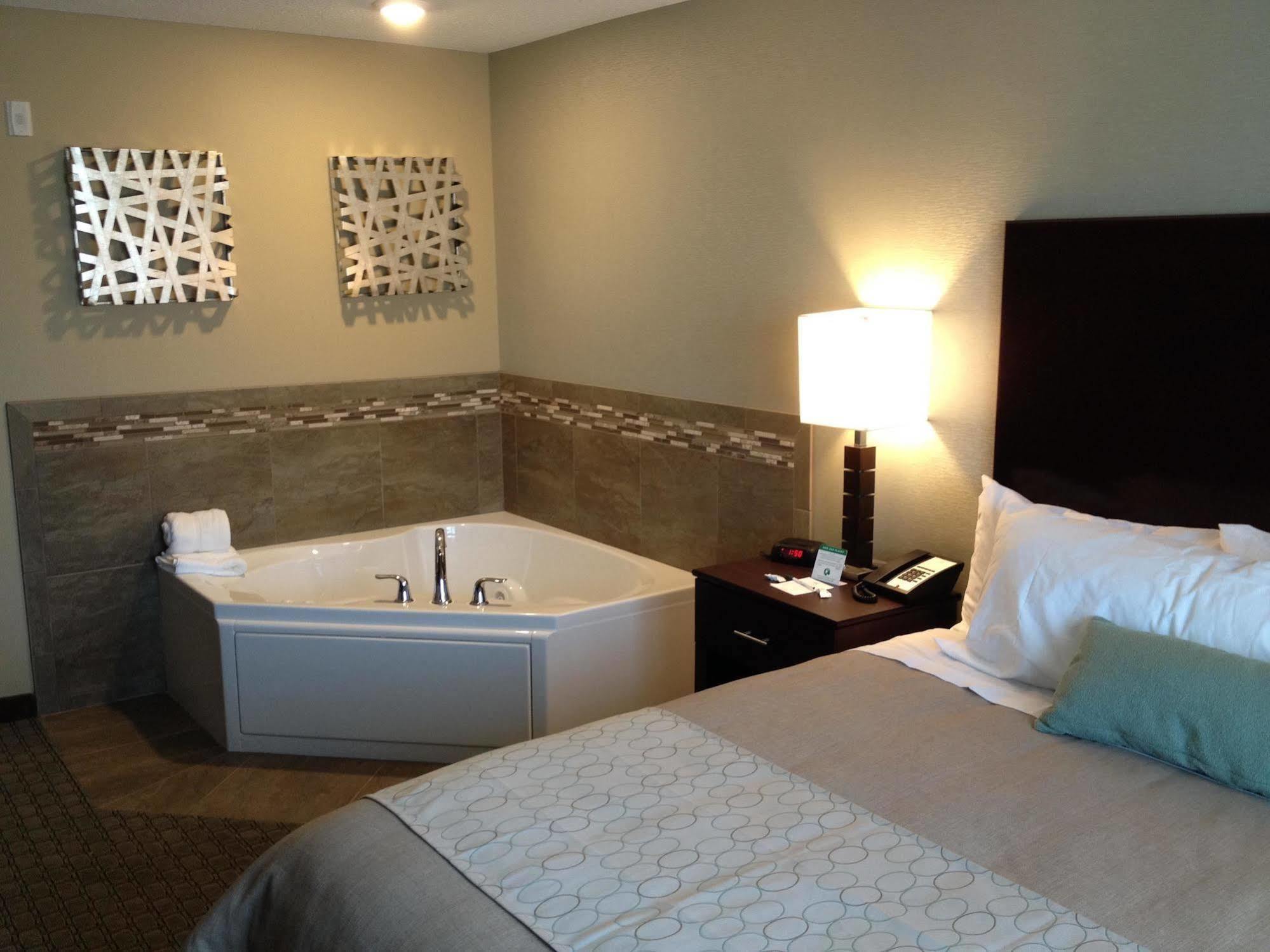 Grandstay Hotel & Suites - Glenwood Экстерьер фото