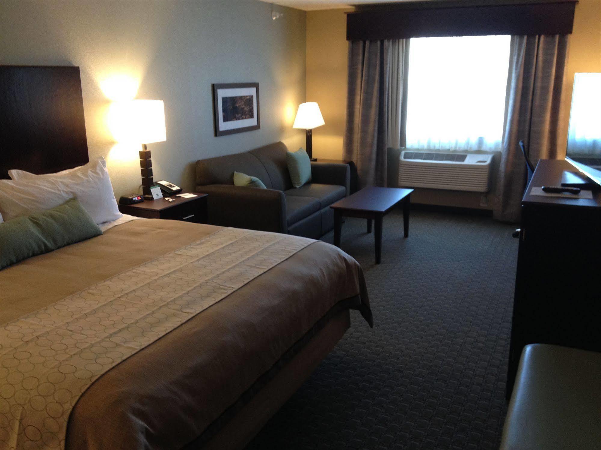 Grandstay Hotel & Suites - Glenwood Экстерьер фото